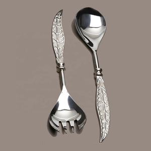 Juego de Servicio para Buffet de Acero Inoxidable con Acabado Espejo Plateado, Calentador de Ensaladas con Asa de Diseño de Hoja Plateada, Juego de Servicio para Barra de Ensaladas - Product Image 2