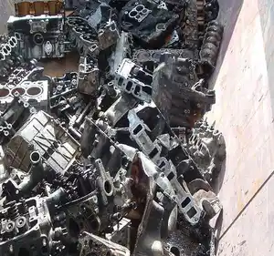 Schroot Aluminium Motor Blokken