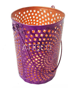 Trendy <span class=keywords><strong>T</strong></span>-Light Holder Nuevo estilo Hierro Votivo Sombra Antigua Decoración para el hogar Lámpara de vela con <span class=keywords><strong>material</strong></span> metálico - Product Image 2