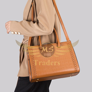 Nouvelle arrivée confortable 4 voies Strich femmes 2023 sacs à main femmes PVC cuir produit célèbre sacs à main dames respirant sac à main - Product Image 6