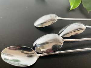 Ensemble de cuillères en acier inoxydable avec manche en bois Parfait pour les ustensiles de cuisine de l'hôtel et la vaisselle de mariage - Product Image 5