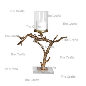 Bougeoir en aluminium et verre de la plus haute qualité de couleur or pour accessoires de décoration de mariage - Product Image 3