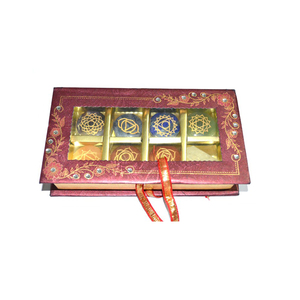 Caja de Meditación Bohemia de Cristales Personalizados al por Mayor, Juego de 7 Piedras de Chakra, Juego de Discos Grabados de Ágata con Caja de Regalo, Natural - Product Image 1