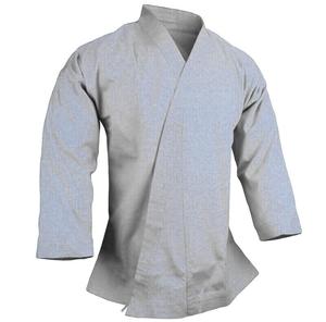 ชุดคาราเต้สีเทา ผ้าฝ้าย 100% สำหรับทุกเพศ - Product Image 1