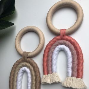 Mordedor | Macramé arco iris - Product Image 1