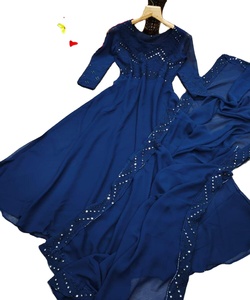 Nouveau Dernier Look Rich Party Wear Georgette Imprimé Crêpe Indien Filles Porter Prêt à Porter Pas Cher Bas Prix En Gros Surat Apparelgarment - Product Image 1