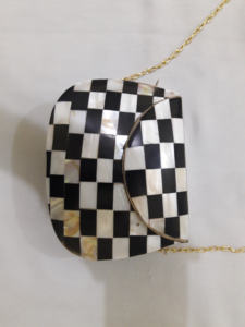 Embrague acrílico de diseño retro - Product Image 5