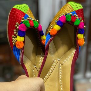 รองเท้าหนังแท้ทำมือสไตล์วินเทจแบบปัญจาบ - Product Image 2