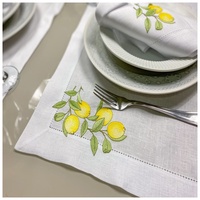 Ensemble de serviette de table et napperon brodés de coloré, à Fruits jaunes, Set, de luxe, en lin blanc, pour le Restaurant, la maison