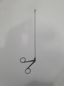 Ciseaux micro-laryngés droits (25cm) en acier inoxydable fait à la main en finition dorée et mate pour une utilisation opérationnelle - Product Image 3