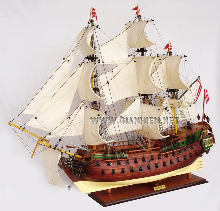 NORSKE LOVE WOODEN MODEL SHIP - CRAFT SHIP