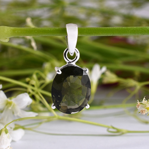 De piedras preciosas Moldavite moderno colgante exclusivo colgante hermoso diseño de lujo colgante - Product Image 5