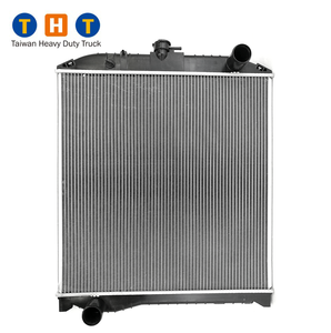 หม้อน้ำ 650*638*40 มม. 16400-E0520 อะไหล่ระบบระบายความร้อนรถบรรทุกสำหรับ HINO500 J08E - Product Image 1