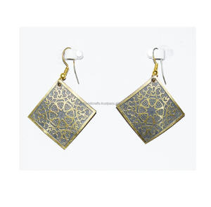 Pendientes de Aro Circulares de 4 Pulgadas con Pátina Colorida, Estilo Europeo y de Moda 2026, Pendientes Geométricos que No se Desvanecen - Product Image 5