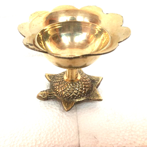 ตกแต่งน้ำมันทองเหลือง Diwali Deepak Diya สำหรับตกแต่งบ้าน Puja - Product Image 3