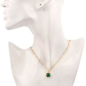 Collar con colgante de cojín de ónix verde, colgante pequeño y delicado hecho a mano, ajustable - Product Image 1