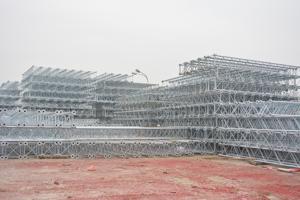 Vietnam cuatro patas de acero Gsm Lte de telecomunicaciones Bts antena torre de comunicación mástil equipos eléctricos suministros - Product Image 4