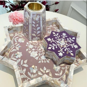 Juego de bandejas de estrella de nácar rosa |   Caja de Bakhoor Madkhan Oud Hecha a Mano |   Decoración de Lujo para el Majlis del Golfo y los Emiratos Árabes Unidos, Regalo para Ramadán y Eid - Product Image 1