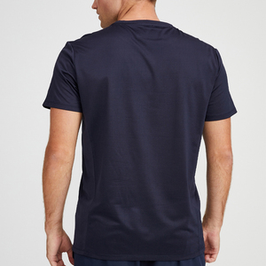 Camiseta blanca con cuello redondo, estilo casual, con serigrafía, diseño personalizado OEM para hombre según los requisitos del cliente. - Product Image 4