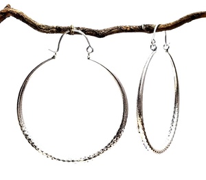 Pendientes de Aro de Latón Plateado Hechos a Mano, Grandes y Elegantes, Estilo Bohemio, Joyería para Mujer, Producto al por Mayor, Personalizado - Product Image 1