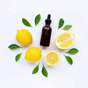 Hydrolat de citron pressé à froid avec infusion de pelures de citron, eau aromatique essentielle certifiée GMP - Product Image 4