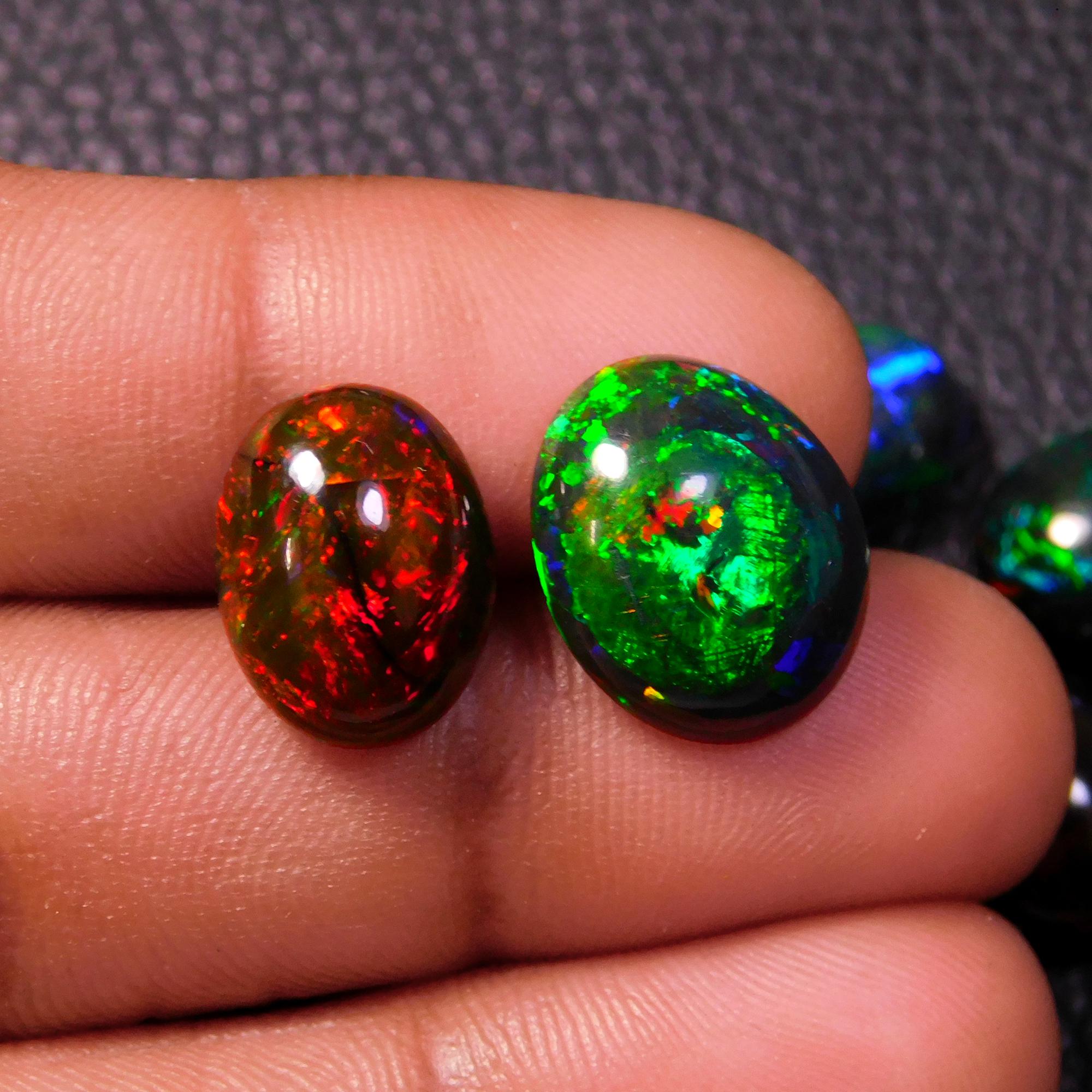 04.25 Carats 100% Naturel Éthiopien Opale Naturel Cabochon 12 X 14 MM