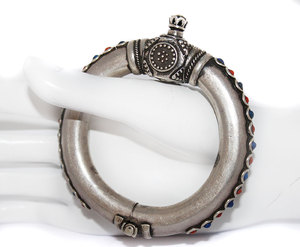 Compra Pulsera de Plata Pura En Plata de Ley 925 Con Lapislázuli Natural Y Coral Rojo Pulsera Brazalete Hecho A Mano De Piedras Preciosas - Product Image 1