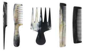 Elegante peine de cuerno de búfalo y buey marrón negro, diseño plegable para uso en salón, peine para piojos fabricado por Indian Company - Product Image 2