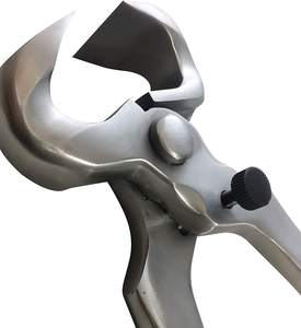 Outil de coupe de sabots pour maréchal-ferrant avec écrou de blocage de 15 pouces, pince à sabots à ressort, instrument vétérinaire fabriqué au Pakistan - Product Image 1