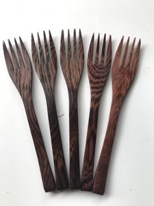 ENSEMBLES DE COUVERTS EN BOIS D'ÉBÈNE DE COULEUR FONCÉ ÉCOLOGIQUE de COUTEAU FOURCHETTE CUILLÈRE PRIX DE FABRICANT DURABLE DE HAUTE QUALITÉ - Product Image 3