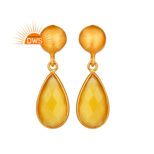 Boucles d'oreilles en calcédoine jaune vif Fournisseur Boucles d'oreilles en argent sterling plaqué or Lunette Bijoux Collection classique - Product Image 1
