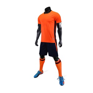 2021 Kits de fútbol Premium Sublimado personalizado Ropa deportiva de alta calidad Conjunto de rendimiento superior - Product Image 1