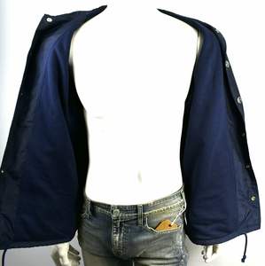 เสื้อแจ็กเก็ตพิมพ์ลายสำหรับผู้ชาย,เสื้อโค้ชโพลีเอสเตอร์พิมพ์ลายปักโลโก้ได้ตามต้องการ - Product Image 2