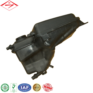 ผู้ผลิตอะไหล่รถยนต์ขายส่ง ถังพักน้ำหล่อเย็นสำหรับ BMW ซีรีส์ 7 ปี 02'~08' - Product Image 1