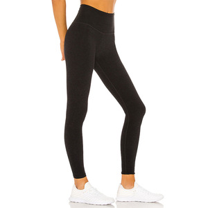 Venta al por mayor de leggins ajustados sin costuras glúteos fruncidos de realce mallas deportivas correr logotipo elástico personalizar gimnasio activo Yoga Leggings - Product Image 2