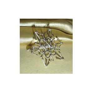 Servilletero de Metal de diseño atractivo, organizador de pañuelos, servilletero en forma de hoja niquelada para el hogar, suministros de Hotel - Product Image 2