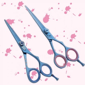 Juego de tijeras profesionales para peluquería y entresacado de cabello, fabricadas con acero inoxidable japonés por Life Care Instr. - Product Image 5
