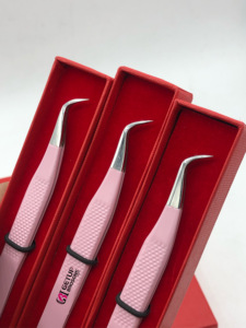 แหนบต่อขนตาสแตนเลสแบบโค้งสีชมพูอ่อนอุปกรณ์เสริมความงามติดโลโก้แบบกำหนดเอง - Product Image 3