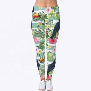 Leggings con Estampado Floral de Loto para Mujer, Poliéster/Spandex, Antibacterianos y Transpirables, Cintura Elástica, Talla y Logotipo Personalizables - Product Image 6