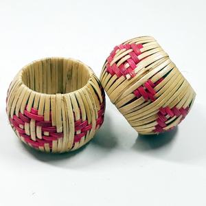 แหวนใส่ผ้าเช็ดปากทำจากอ้อยสานสีสั่งทำสำหรับรับประทานอาหารจำนวนมากจากอินเดียผลิตและจัดจำหน่ายโดยผู้ขายระดับมืออาชีพ - Product Image 2