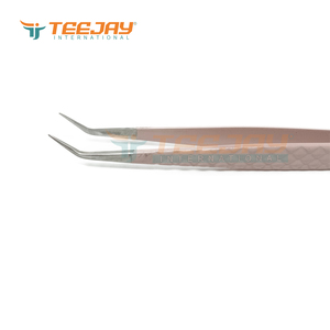 Pince à épiler de précision TEEJAY 10 mm, à angle de 45 degrés, pointe de 7 mm, rose poudré, en acier inoxydable, avec revêtement en poudre, pour isolation et volume, avec poignée diamantée - Product Image 4