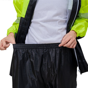 Combinaison de pluie réfléchissante légère et imperméable en nylon/PVC pour la randonnée par temps pluvieux, fabriquée par Flying Eagle - Product Image 6