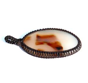 Collier en cuir avec pendentif macramé Cabochon Agate Montana - Product Image 4