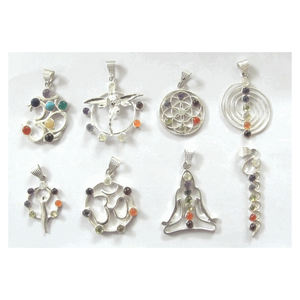 Pendentifs en pierres précieuses Chakra Agate pour cadeau de mariage et décoration de la maison Bijoux de guérison Feng Shui - Product Image 1