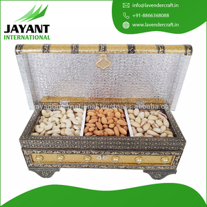 Coffre au trésor Bahubali, finition en cuir artificiel, en bois fait à la main (13 "x 5.5" x 4 "INCH) doré au meilleur prix - Product Image 4