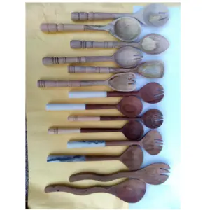 Wholesale manufacture mango wood spoon cutlery sets latest handle design kitchen ware and hotel ware use