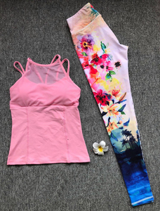 Traje de yoga a la moda para correr, Conjunto de sujetador corto y cruzado para mujer, conjunto deportivo de ocio para mujer, conjunto con estampado de sublimación de corbata de alta calidad - Product Image 6