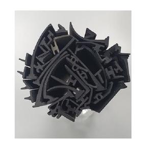 Tiras y Sellos de Goma de Alta Calidad Marca Gaintech, Negros, de TPV/TPE, Hechos a Medida OEM, para Muros Cortina con Varios Tipos - Product Image 1