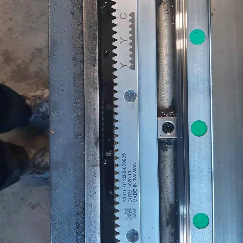 Laser Cutting Machine YYC Linear Guide