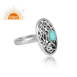 แหวนเงินแท้ชุบออกซิไดซ์ประดับด้วยพลอยเทอร์ควอยซ์ธรรมชาติจากแอริโซนา ดีไซน์ทันสมัยจากผู้ผลิตเครื่องประดับ - Product Image 3